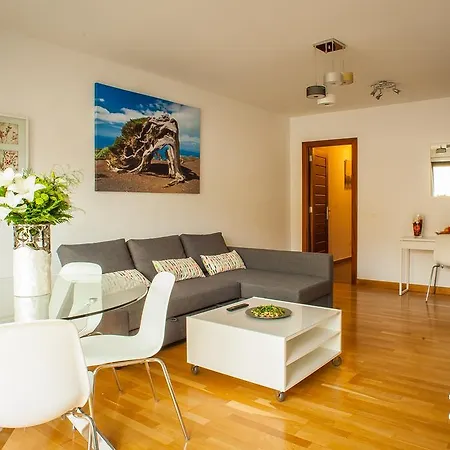 Alojamiento Santa Rosa Ii Apartamento *